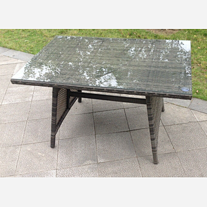 Rattan Dining Table Outdoor Garden Furniture Tempered Glass Top Grey Mixed